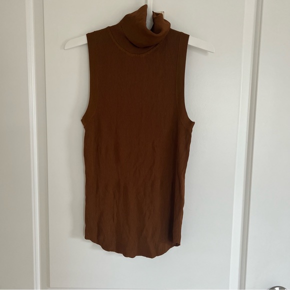 Zara brown ribbed sleeveless turtleneck tank - Picture 2 of 3